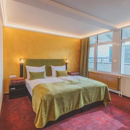 Nordhäuser Fürstenhof&tinysky-resort Hotel 4*