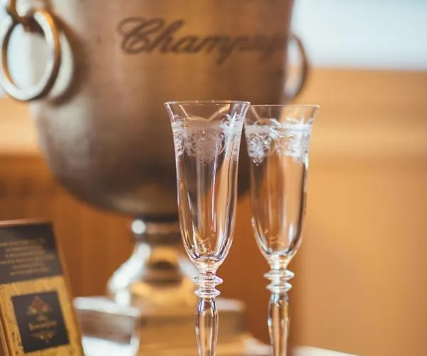 Nordhaeuser Fuerstenhof & Tinysky-resort Otel